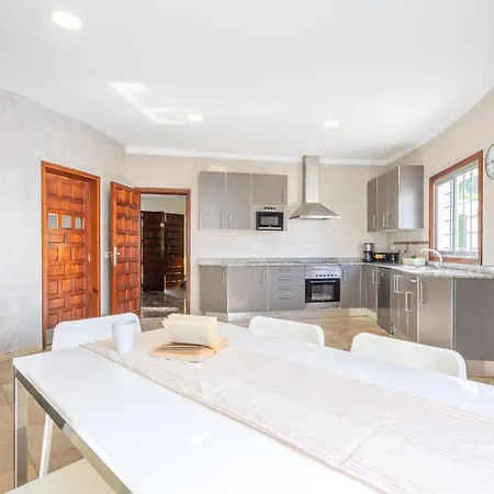 Son Veri D'alt El Arenal (Mallorca)